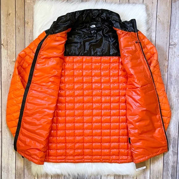 The North Face Men’s ThermoBall Eco Jacket - Picture 3 of 7